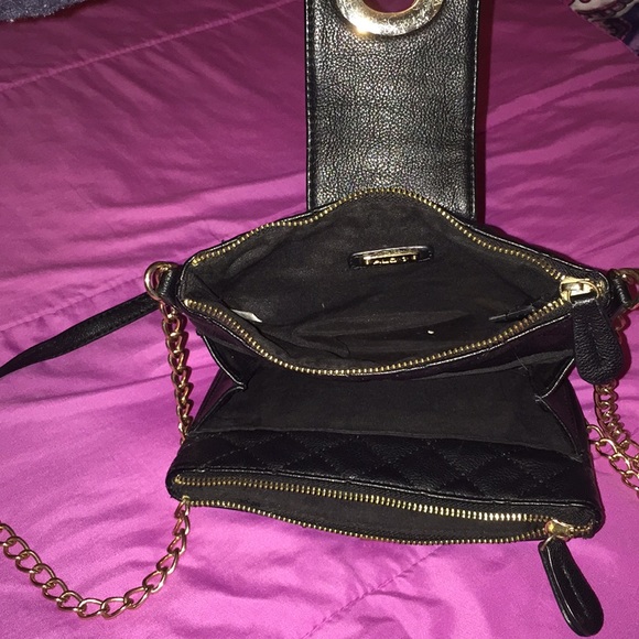 Cross bag - Picture 2 of 3